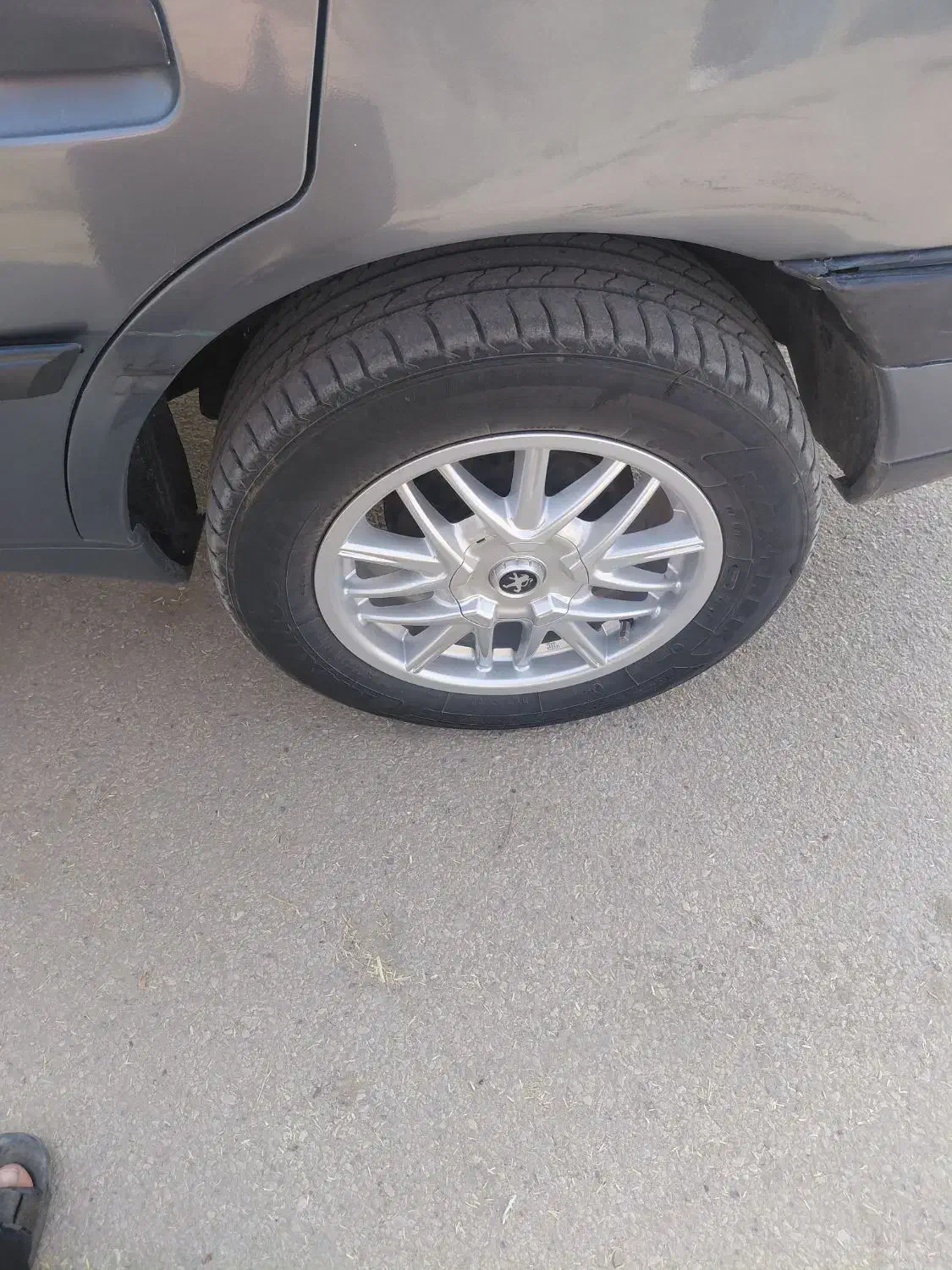 لاستیک ۲۰۵|قطعات یدکی و لوازم جانبی|نورآباد ممسنی, |دیوار