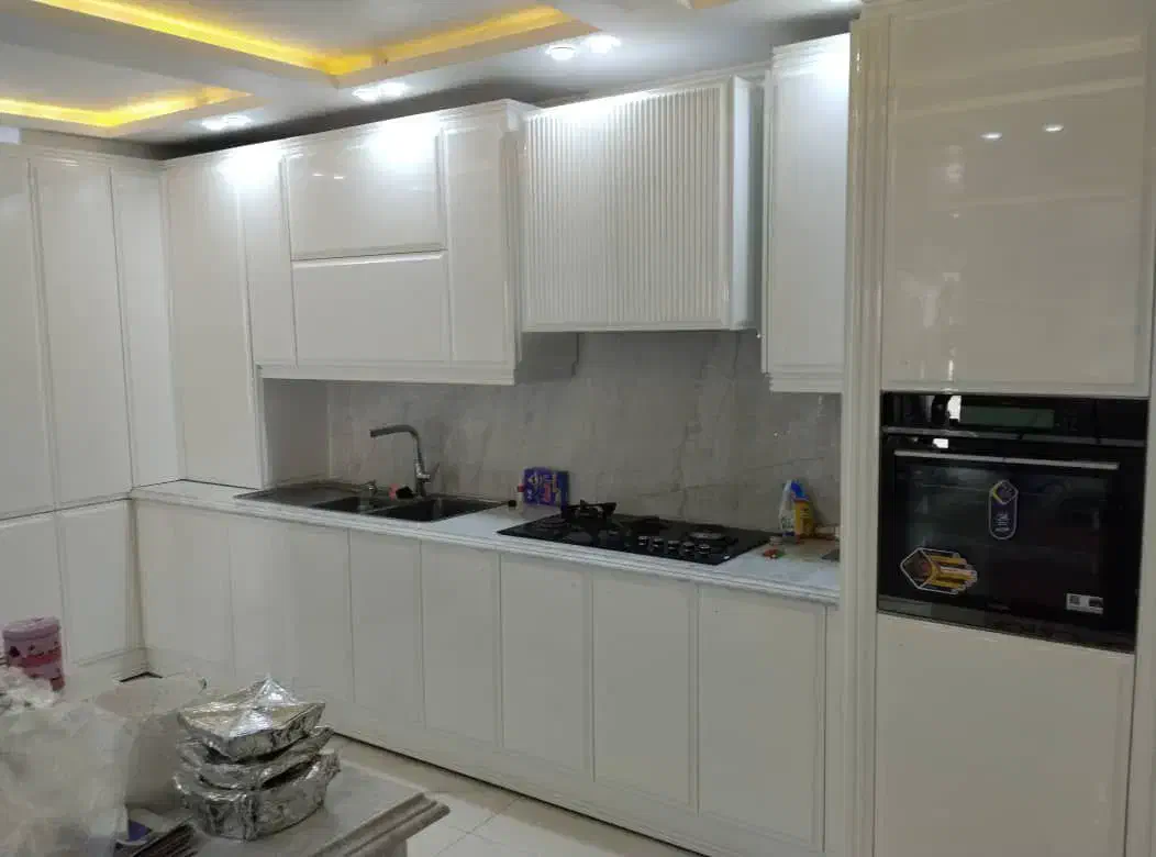 رنگ پلی اورتان کابینت و چوب|خدمات پیشه و مهارت|همدان, |دیوار