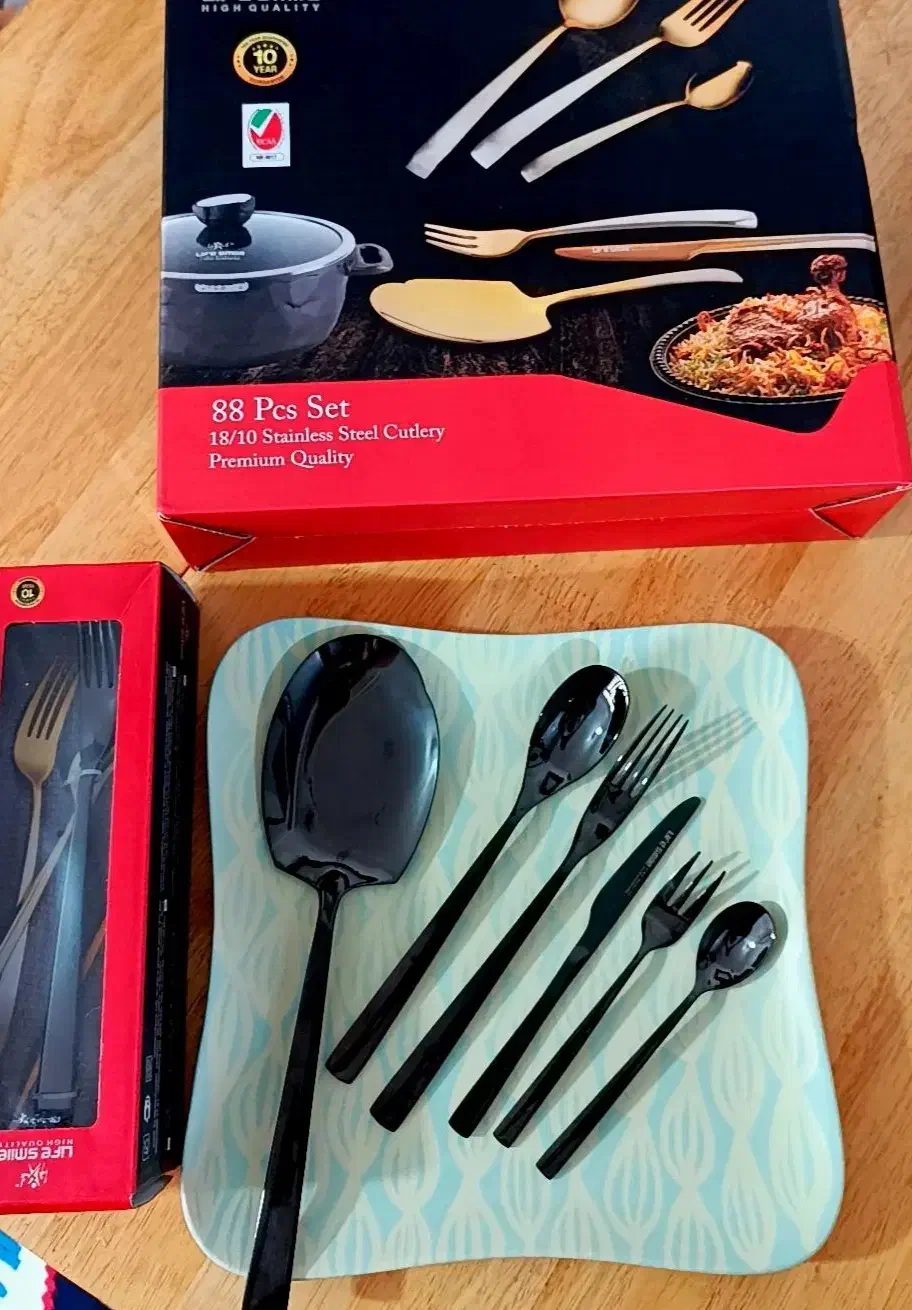 سرویس قاشق چنگال لاکچری ۸۸ پارچه لایف اسمایل|ظروف سرو و پذیرایی|تبریز, |دیوار