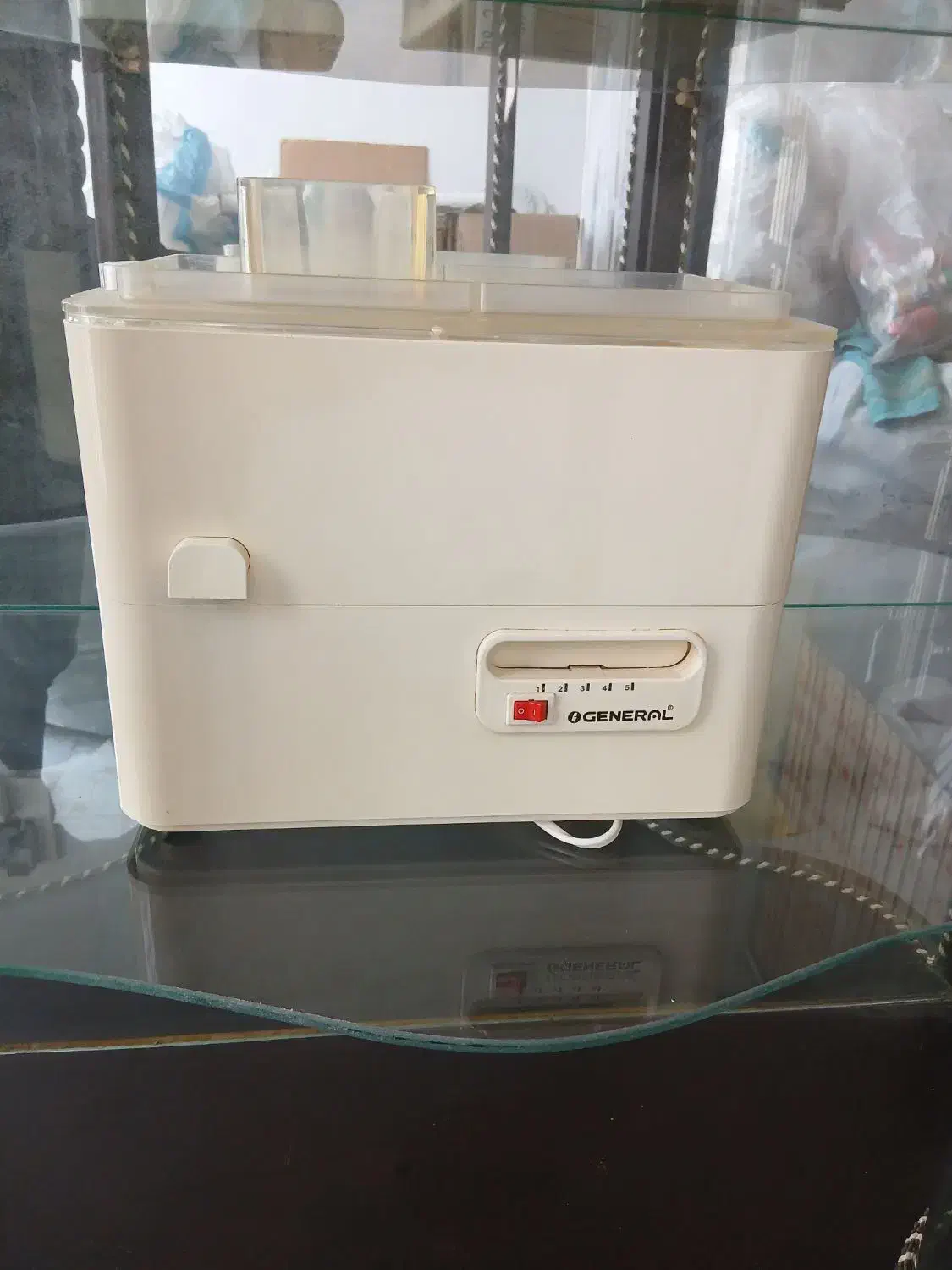 آبمیوه گیر و سبزی خردکن|آبمیوه‌گیر و آب‌مرکبات‌گیر|بروجرد, |دیوار