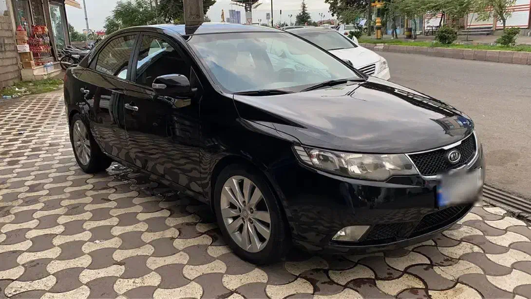 کیا سراتو اتوماتیک 2000cc، مدل ۲۰۱۰|خودرو سواری و وانت|رشت, رشتیان|دیوار