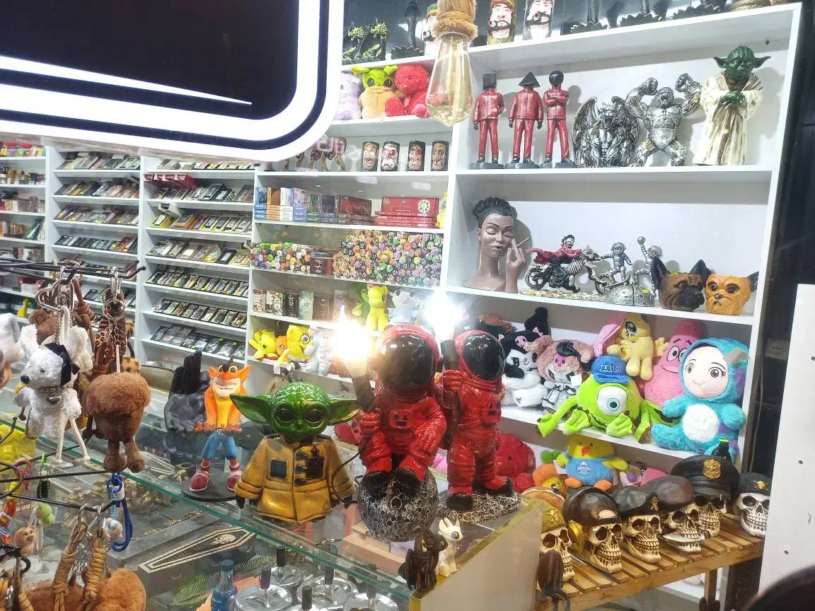 فروشنده|استخدام بازاریابی و فروش|مشهد, فردوسی|دیوار