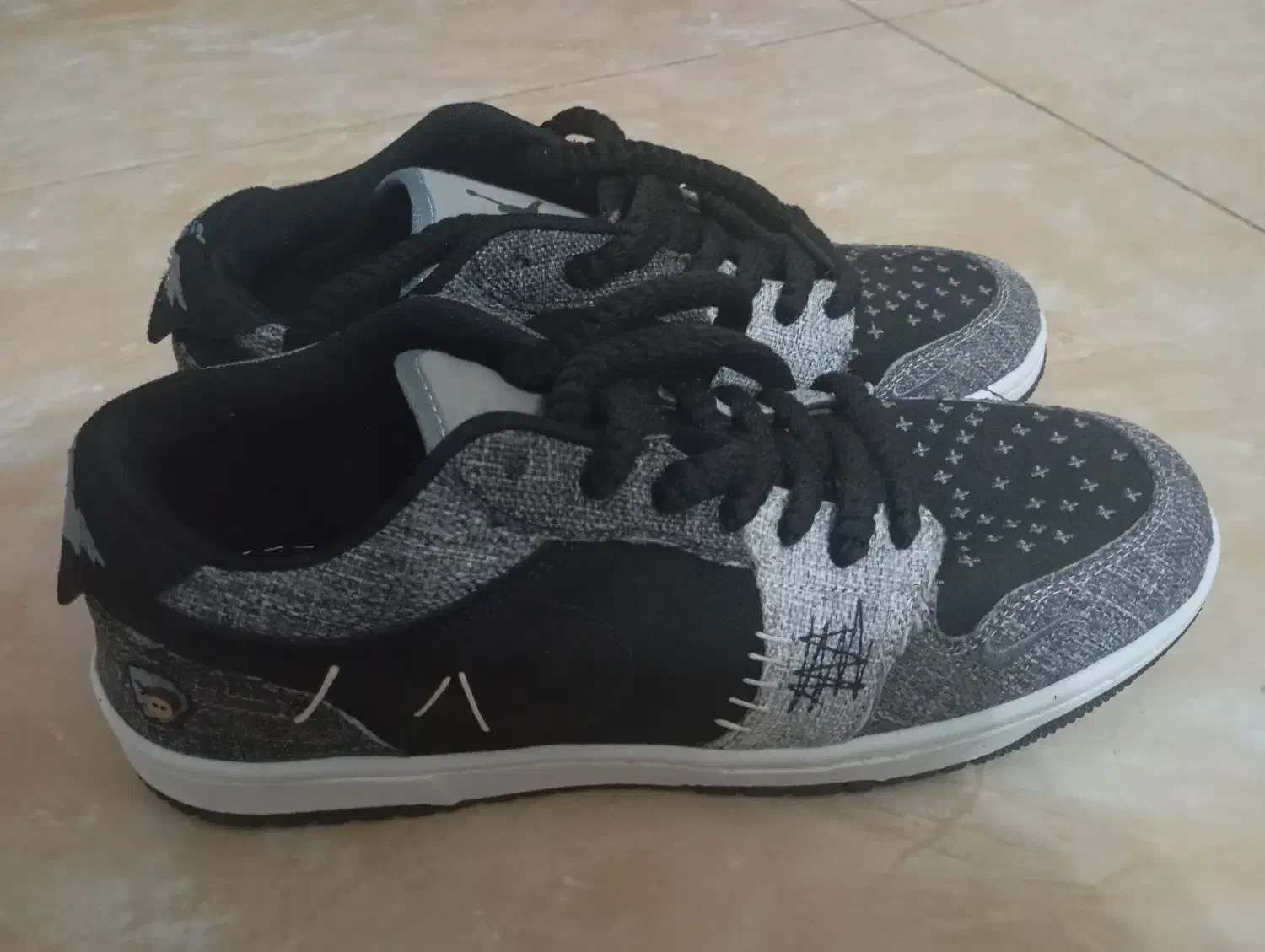 کفش جوردن سایز ۴۳|کیف، کفش، کمربند|سرایان, |دیوار