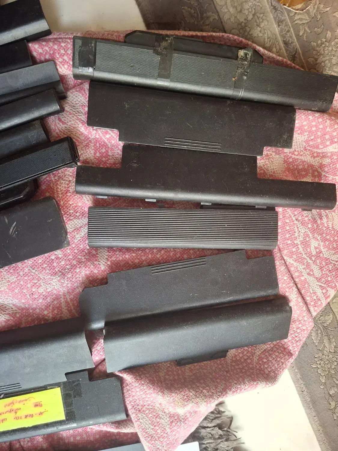 باطری لبتاپ ۲۸ عدد|قطعات و لوازم جانبی رایانه|ری, عباسآباد|دیوار