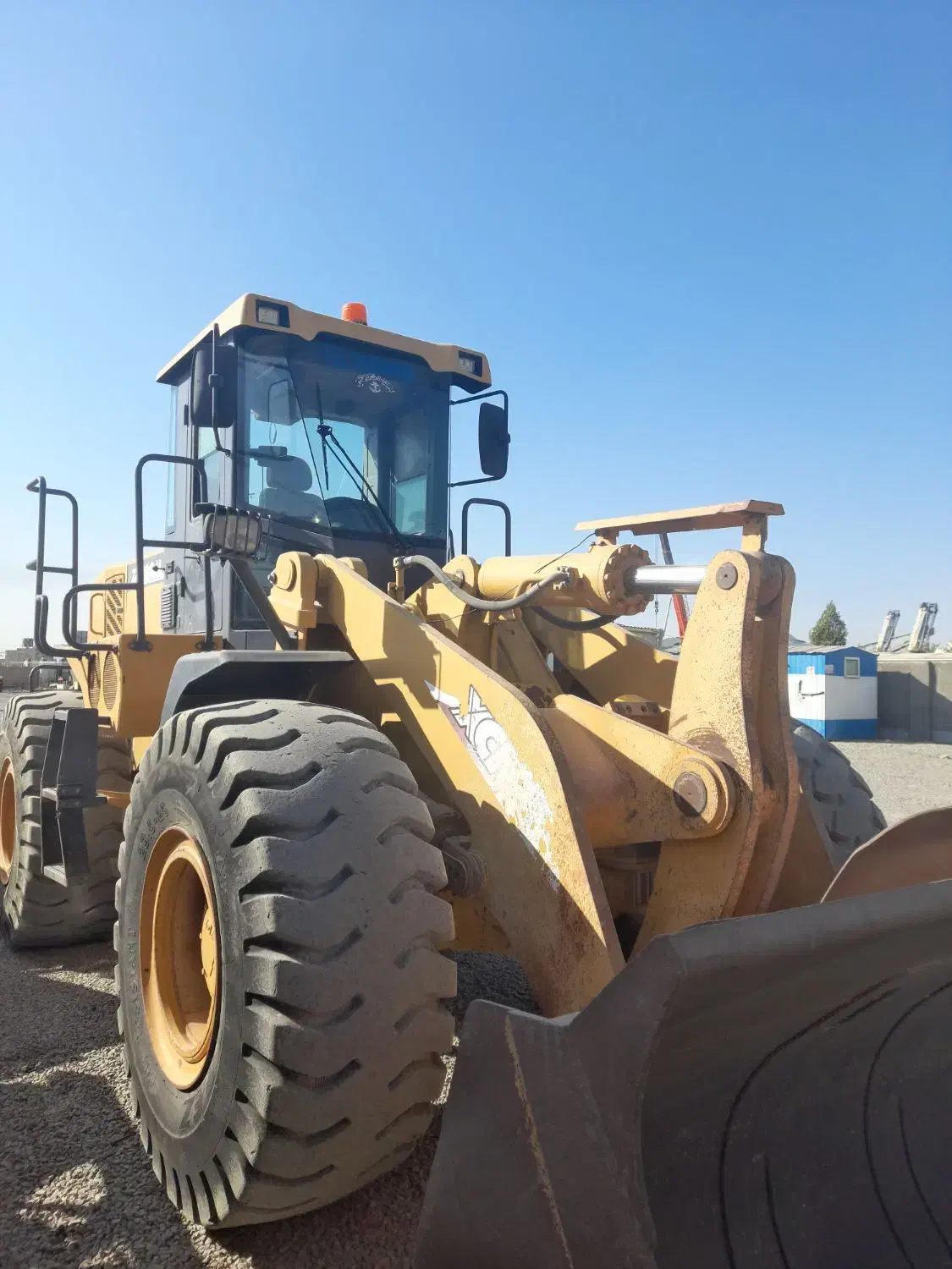 لودر|خودرو سنگین|اسلامشهر, ملکآباد|دیوار