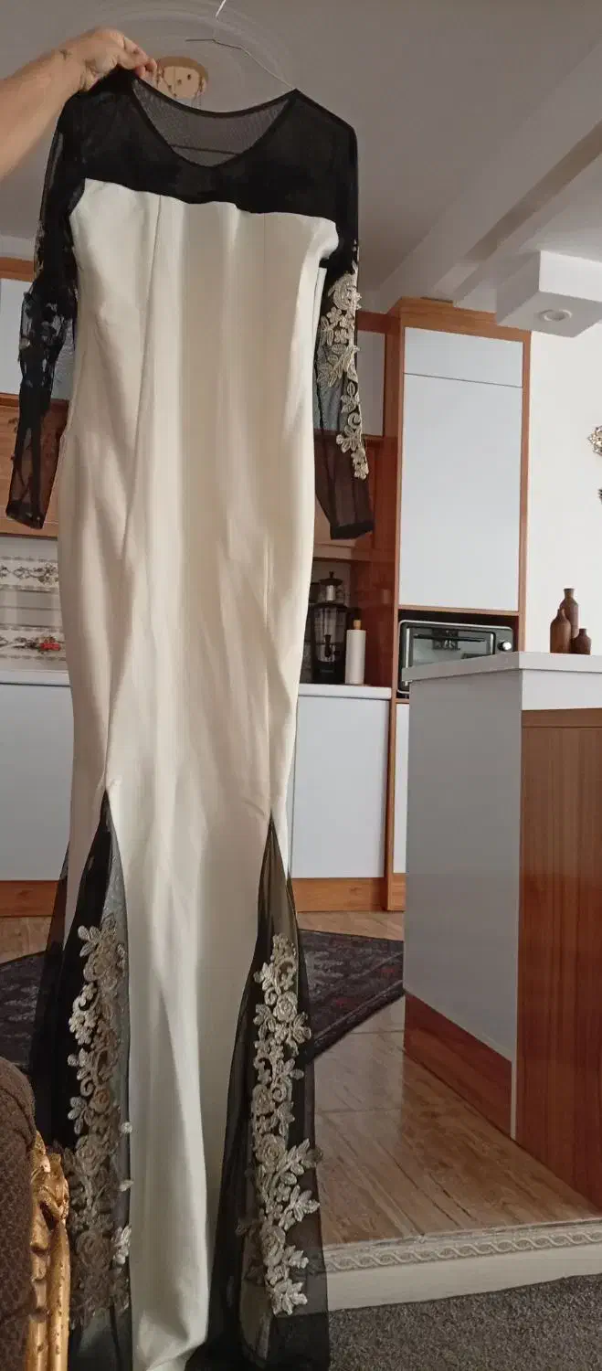 لباس مجلسی|لباس|قم, ارم|دیوار