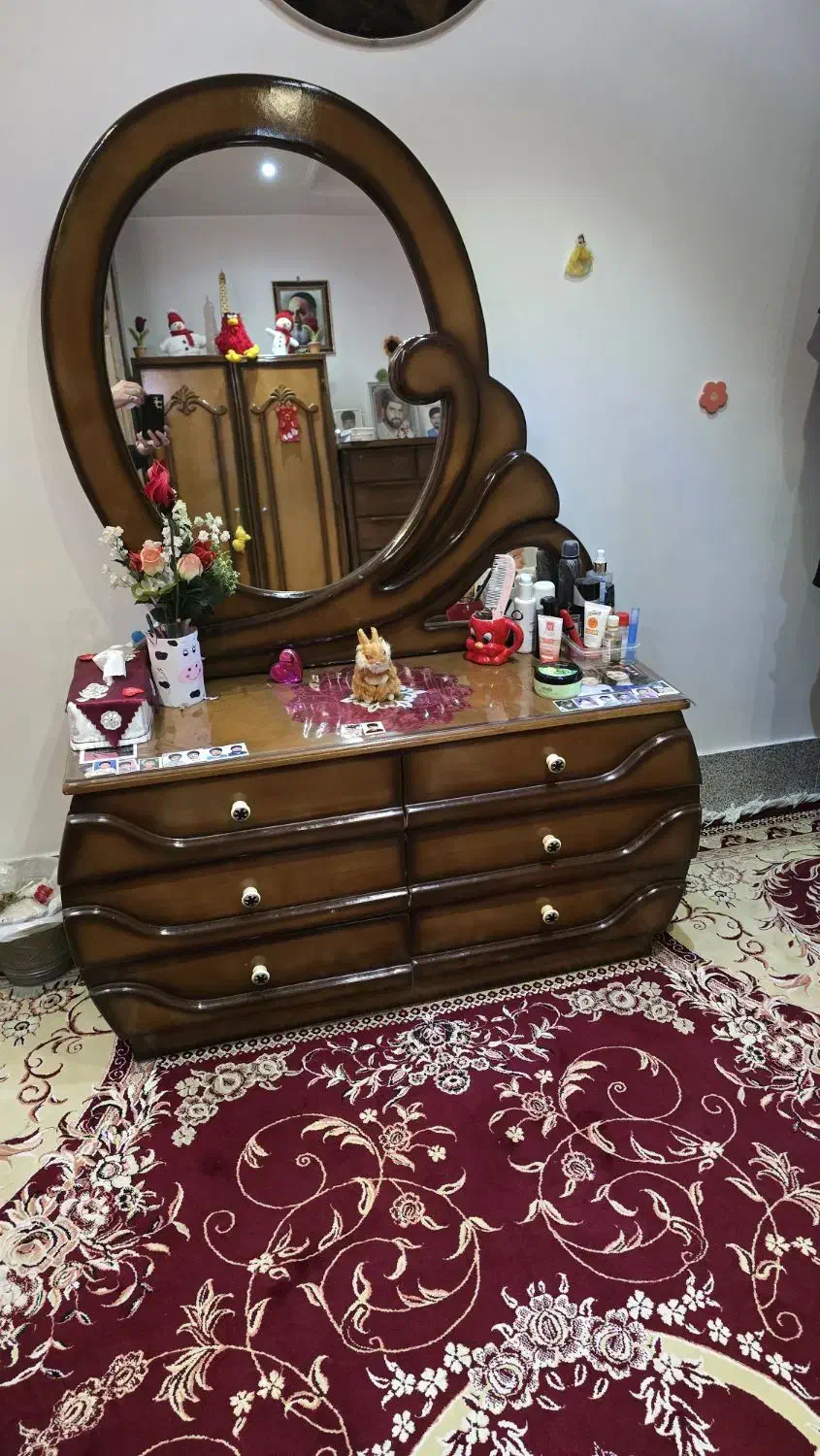 میز آرایش|بوفه، ویترین، کنسول|قم, هنرستان|دیوار