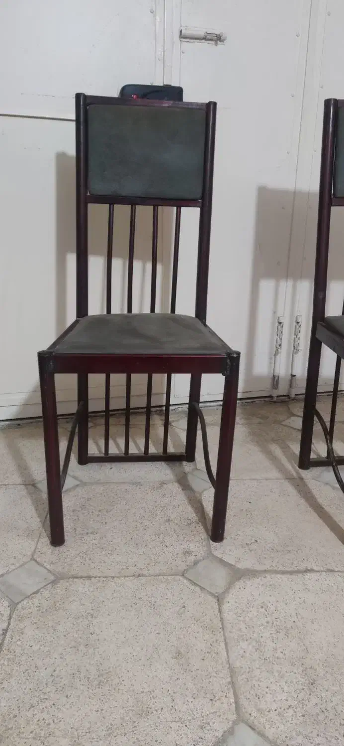 صندلی|صندلی و نیمکت|بهار, |دیوار