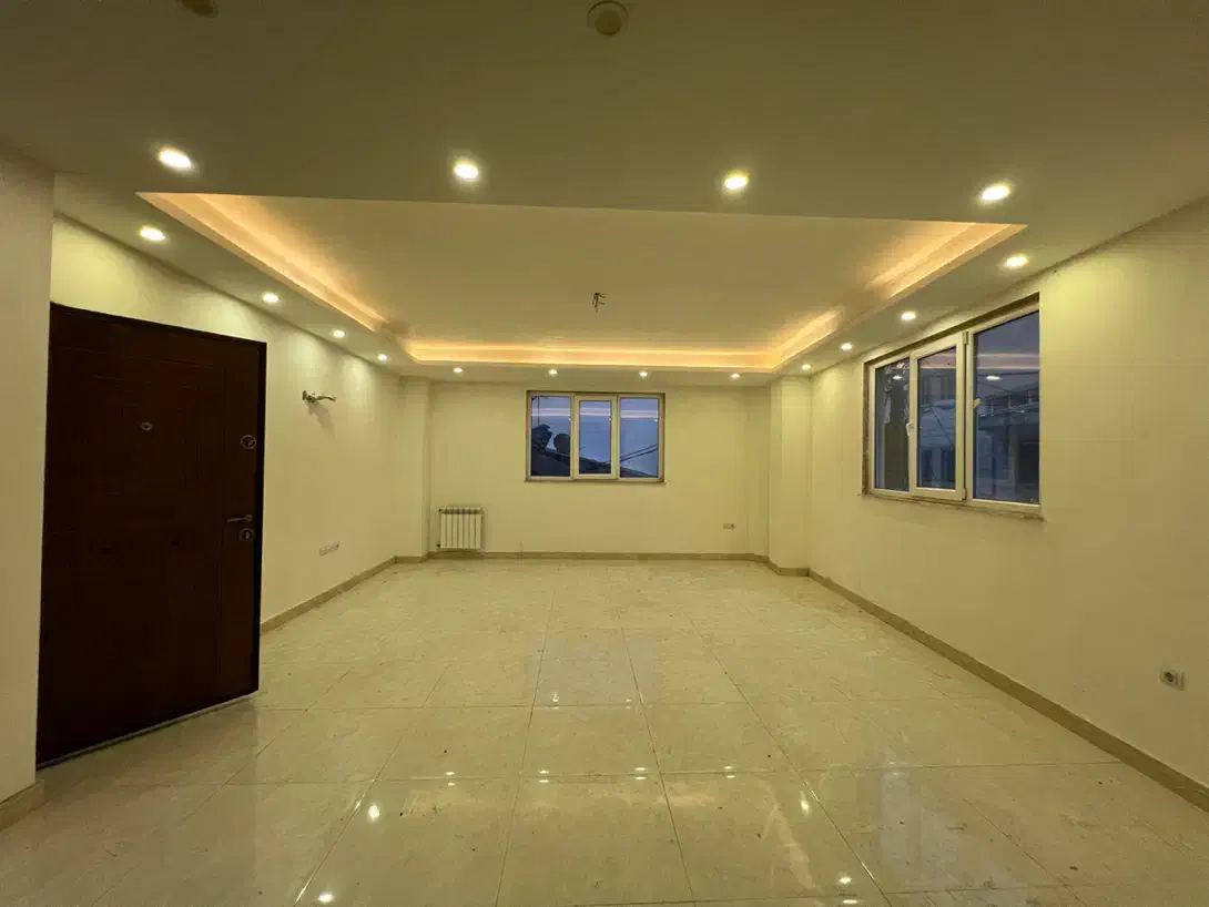 اپارتمان ۱۰۴ متری /منظریه /خیابان ولیعصر|فروش آپارتمان|رشت, منظریه|دیوار