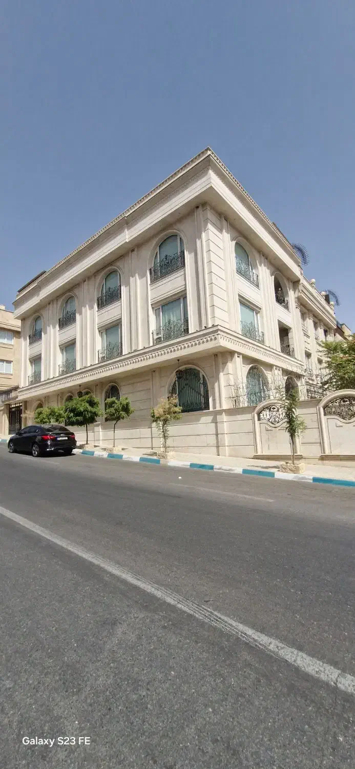 مستغلات / نوساز / اداری تجاری/ شهرک راه اهن|فروش خانه و ویلا|تهران, گلستان (شهرک راه آهن)|دیوار