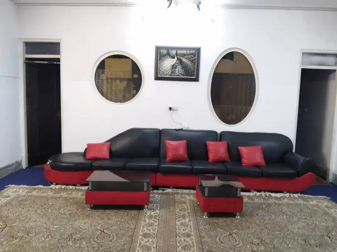 دوخوابه هنرستان|اجارهٔ خانه و ویلا|قم, قلعه عموحسین|دیوار