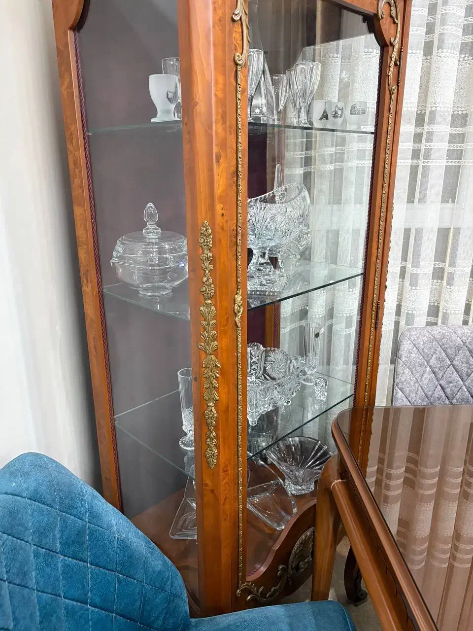 بوفه شیک برنز کاری شده|بوفه، ویترین، کنسول|تهران, دریاننو|دیوار