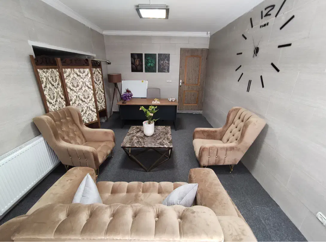 اجاره کوتاه مدت دفتر کار و فضای آموزشی|اجارهٔ کوتاه‌مدت دفتر کار و فضای آموزشی|اصفهان, هزارجریب|دیوار
