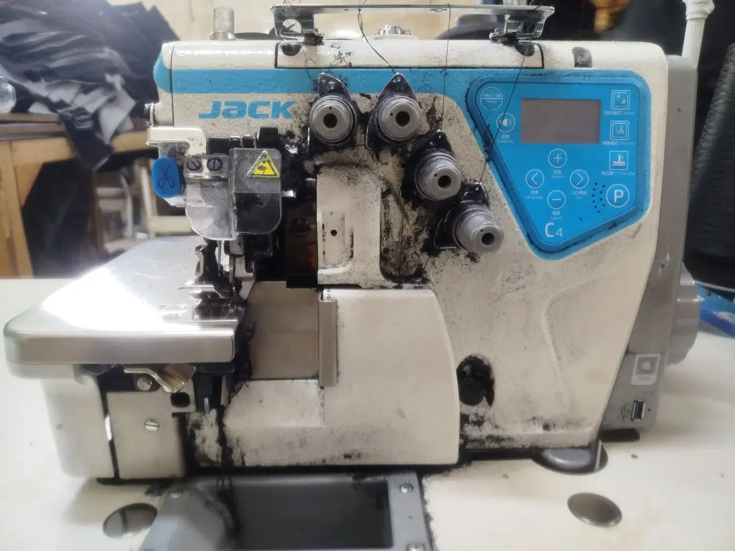 چرخ ۵نخ سردوز c4|چرخ خیاطی و ریسندگی|قدس, شهر‌قدس|دیوار