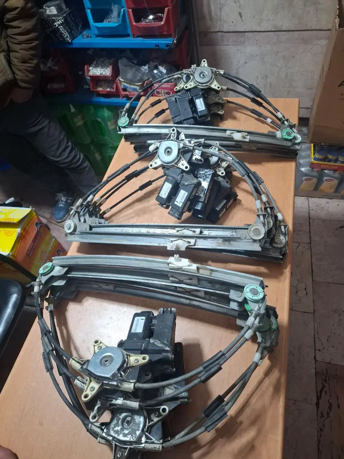 بالابر..شیشه بالابر|قطعات یدکی و لوازم جانبی|اندیشه, اندیشه فاز ۱|دیوار