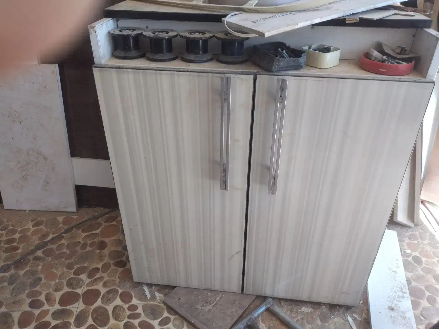 دراور ۵ کشو|جاکفشی، کمد، دراور|بیرجند, |دیوار