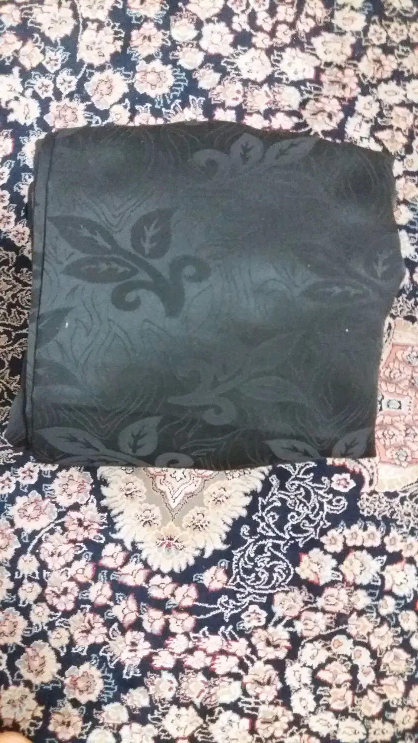 قواره پارچه چادری|لباس|قم, یزدان‌شهر|دیوار