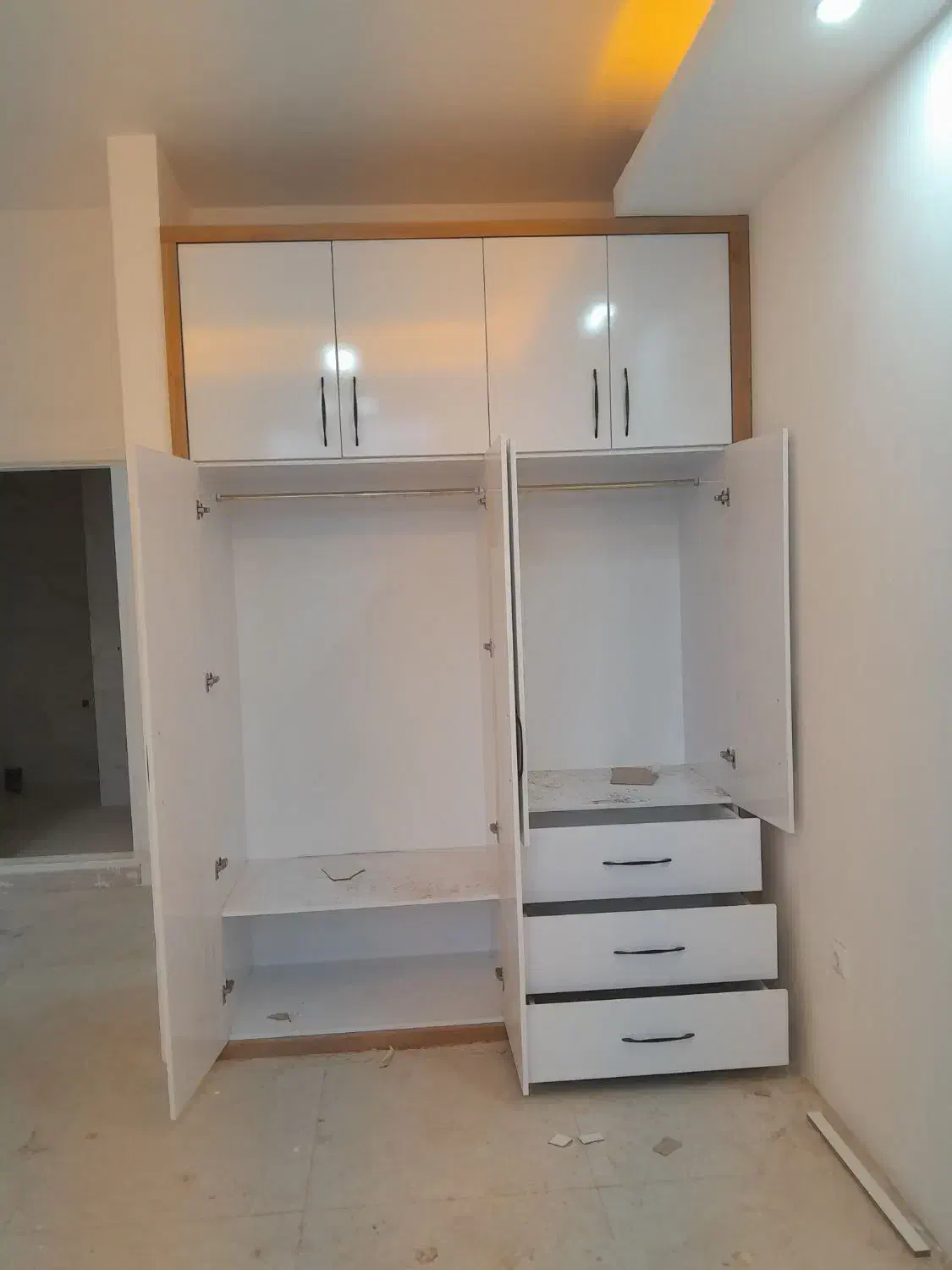 ساخت کابینت کمد دیواری جاکفشی|خدمات پیشه و مهارت|بجنورد, |دیوار