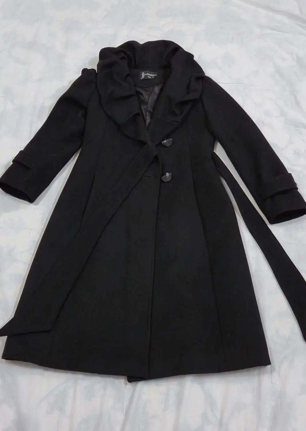 پالتو و کت و کاپشن و شلوار|لباس|صومعه‌سرا, |دیوار