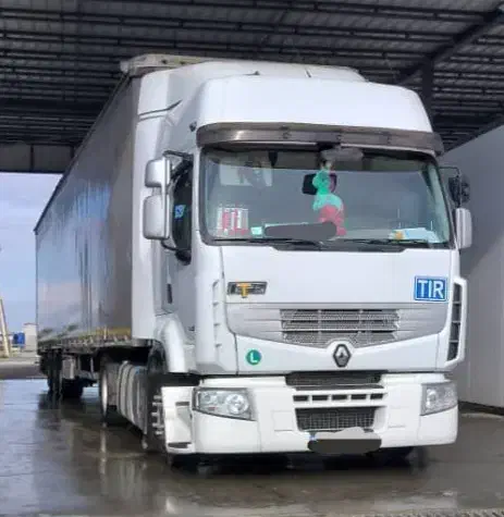 کشنده رنو پریمیوم پلاک گرجی - گرجستان|خودرو سنگین|ری, شهید بهشتی|دیوار