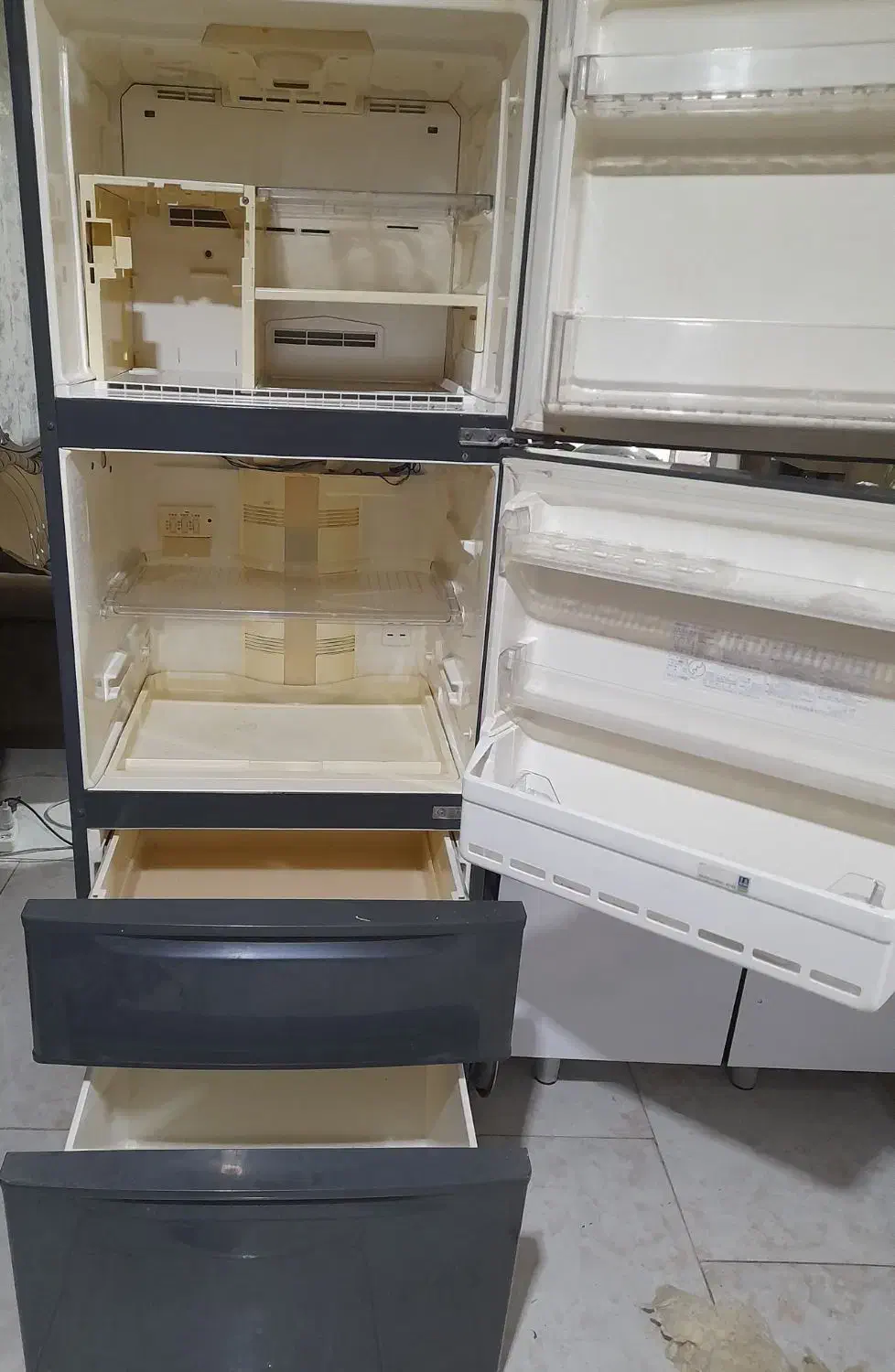 یخچال هیتاچی ژاپن .|یخچال و فریزر|چهارباغ, |دیوار