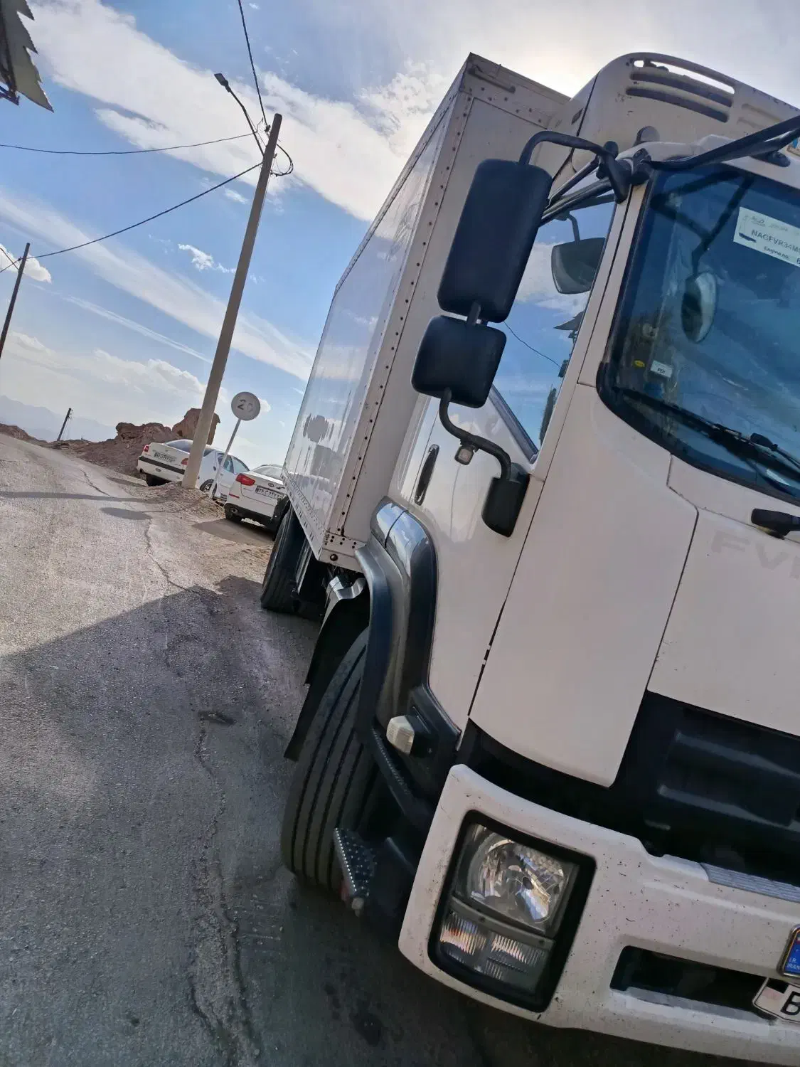 ایسوزوتک ده تن مدل ۹۵ یخچالدار|خودرو سنگین|کرمان, |دیوار