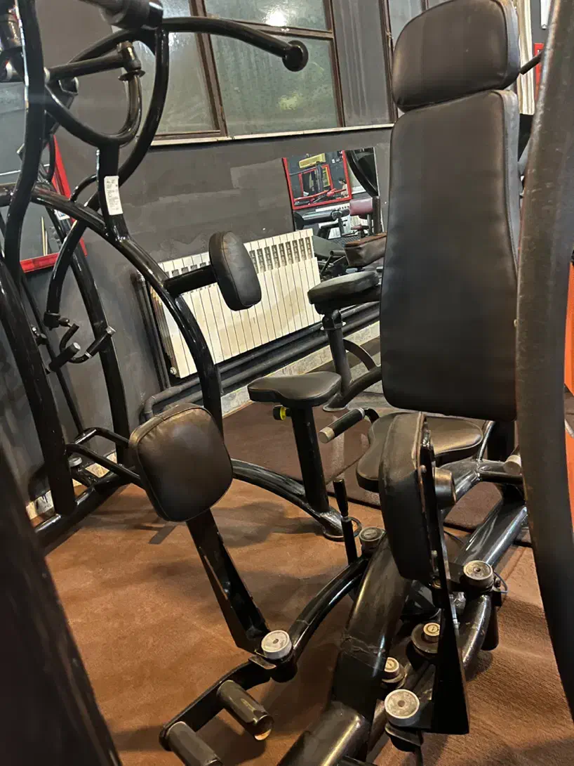 فروش یک عدد خیاطه|تجهیزات ورزشی|گلوگاه, |دیوار