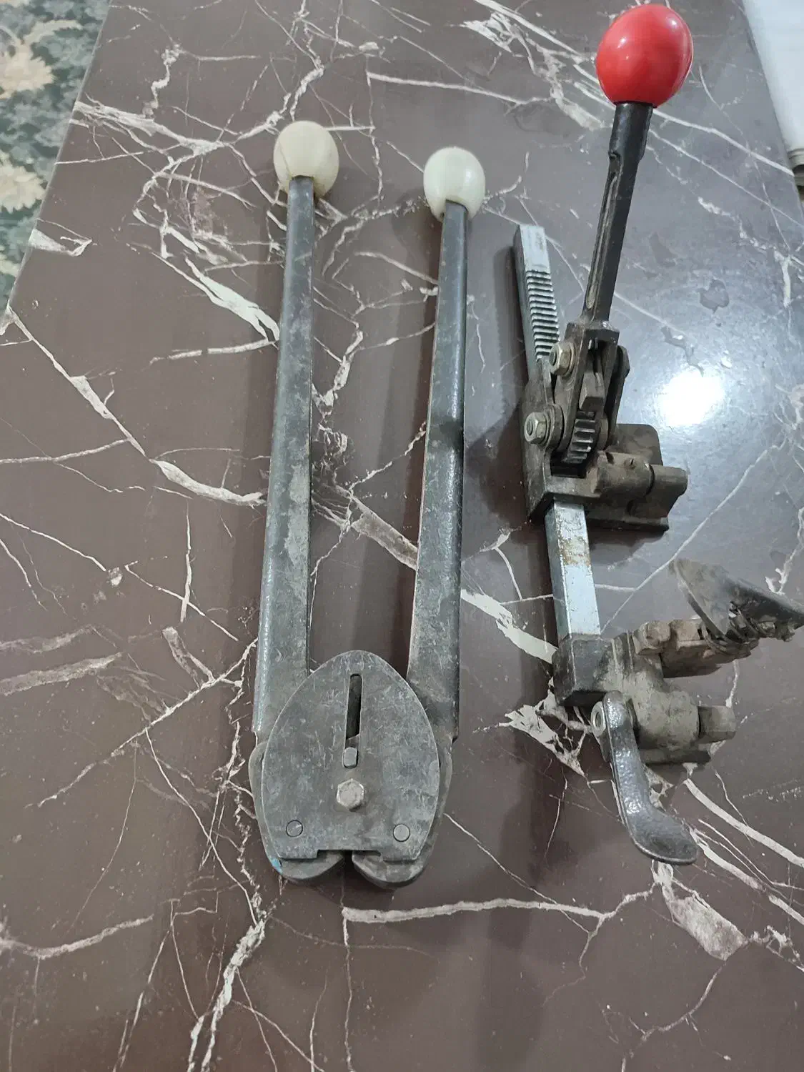 تسمه کش|ابزارآلات|مشهد, نیزه|دیوار