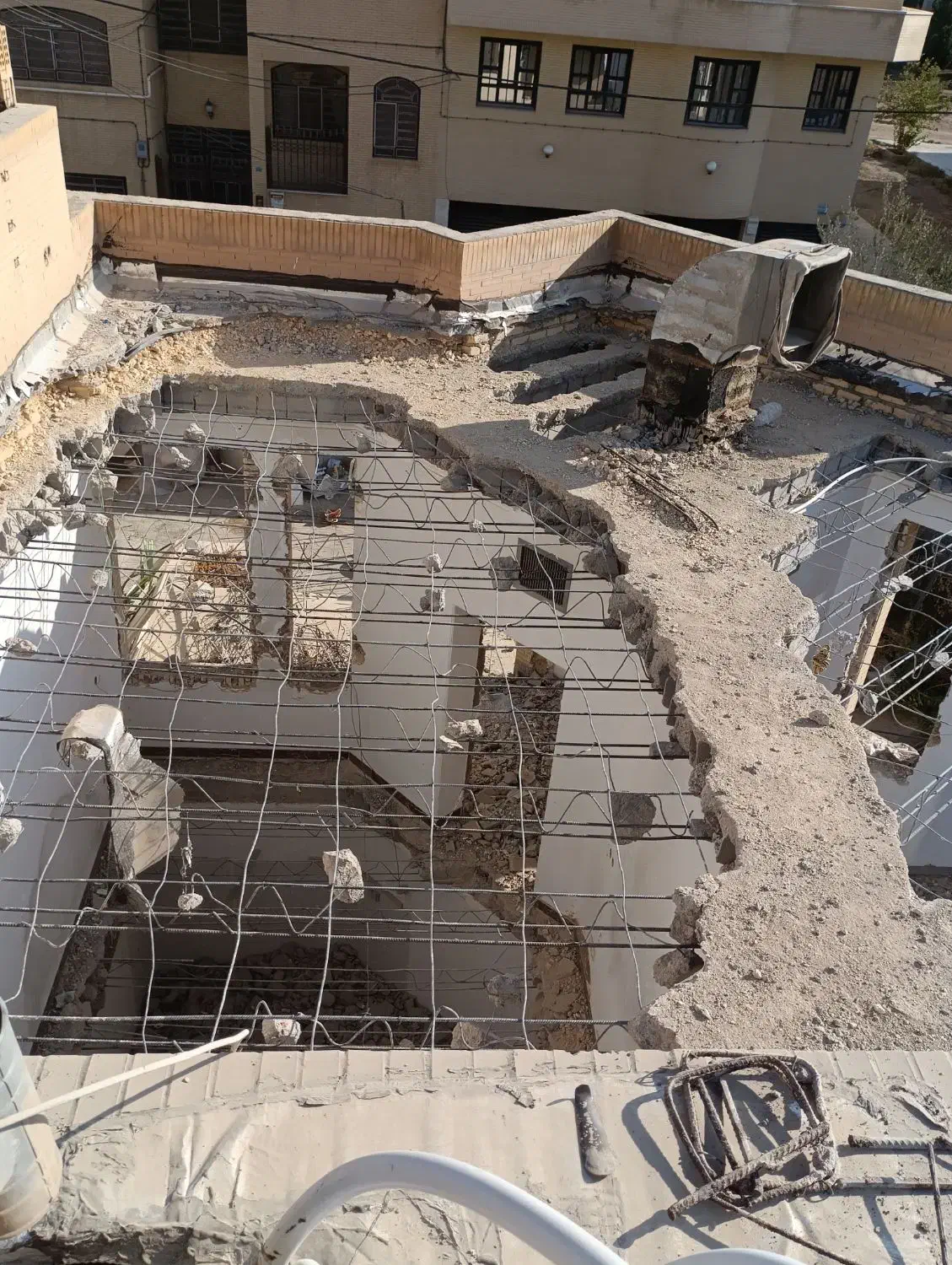 تخریب|خدمات پیشه و مهارت|یزد, |دیوار