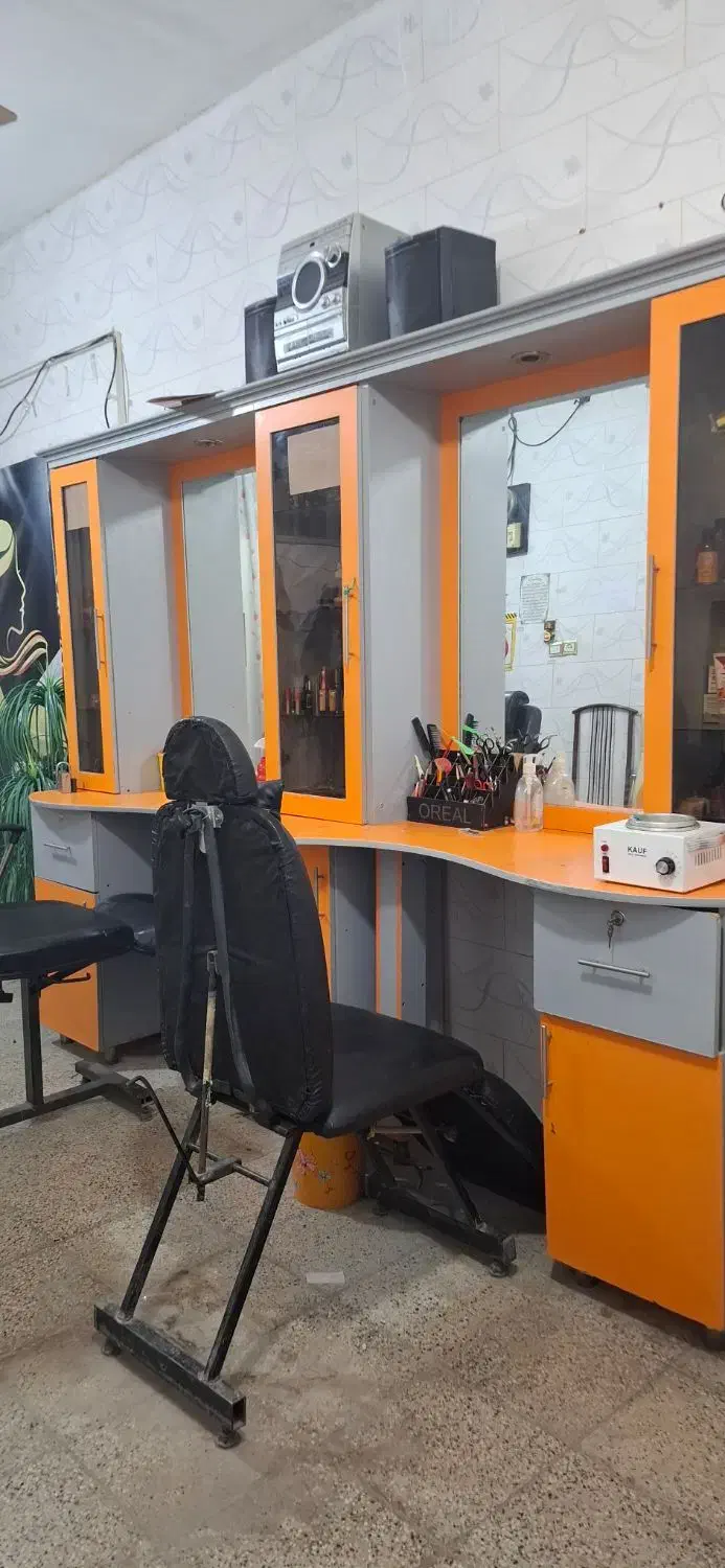 فروش لوازم ارایشگاه زنانه|آرایشگاه و سالنهای زیبایی|سرولایت, |دیوار