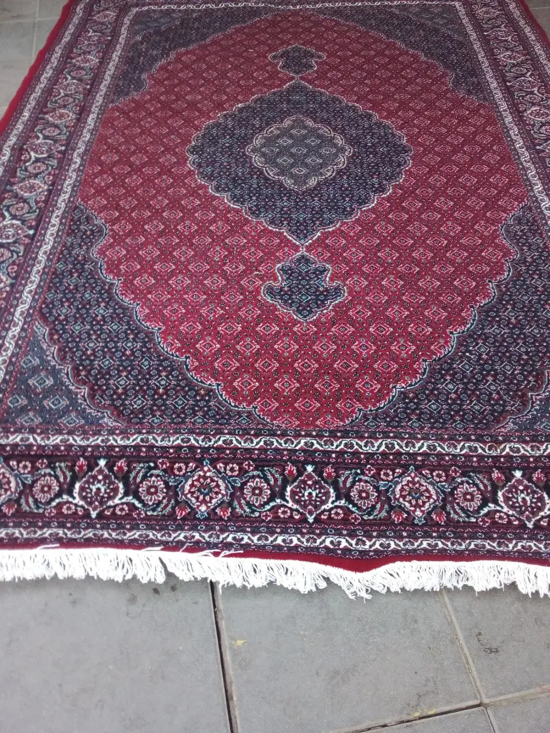 فرش زیبا اصل ماهی|فرش|بروجرد, |دیوار