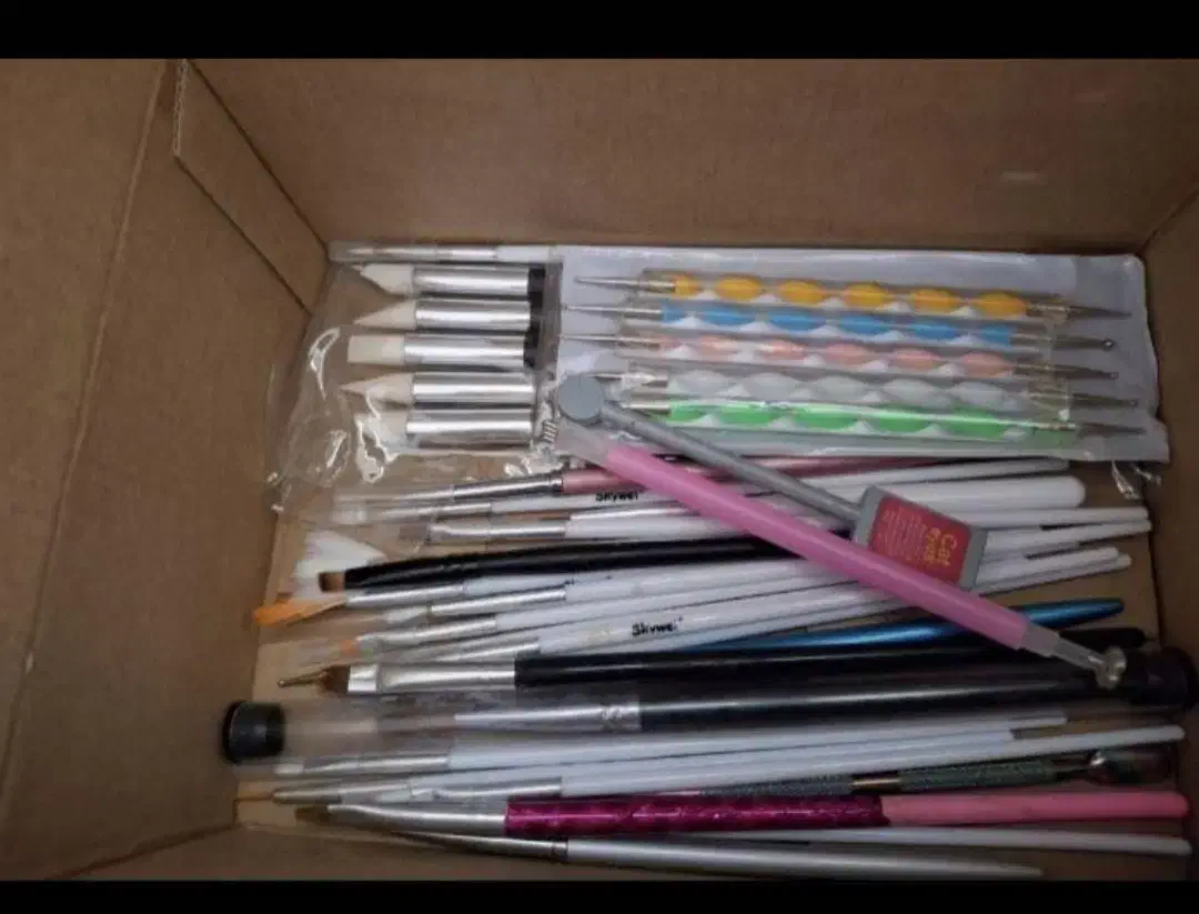 وسایل کاشت ناخن 40 ملیون|آرایشی، بهداشتی، درمانی|کرمان, |دیوار