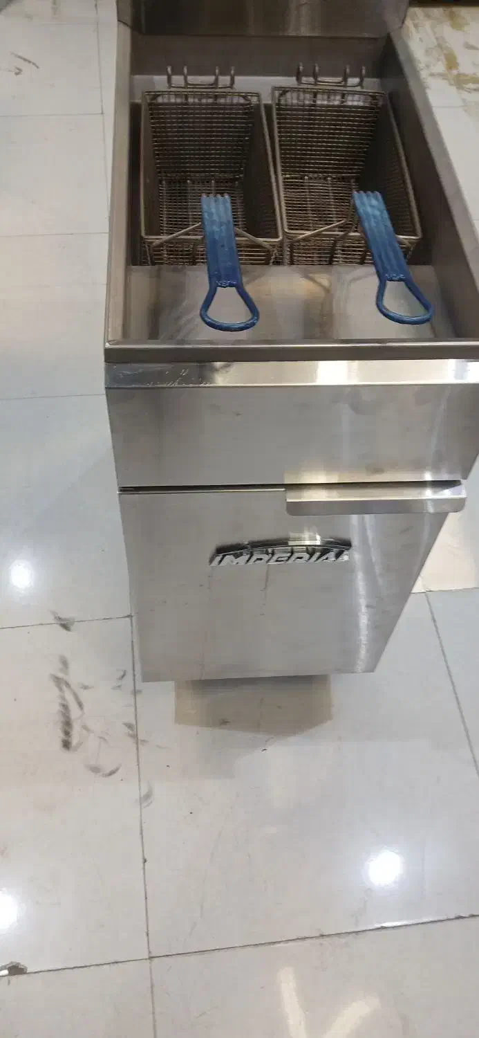 سرخ کن امپریال|کافیشاپ و رستوران|نسیمشهر, |دیوار