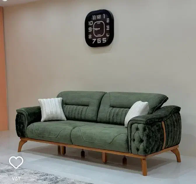 انواع مبل راحتی با بروز ترین مدل های مینیمال چستر|مبلمان خانگی و میز عسلی|مشکین‌دشت, |دیوار