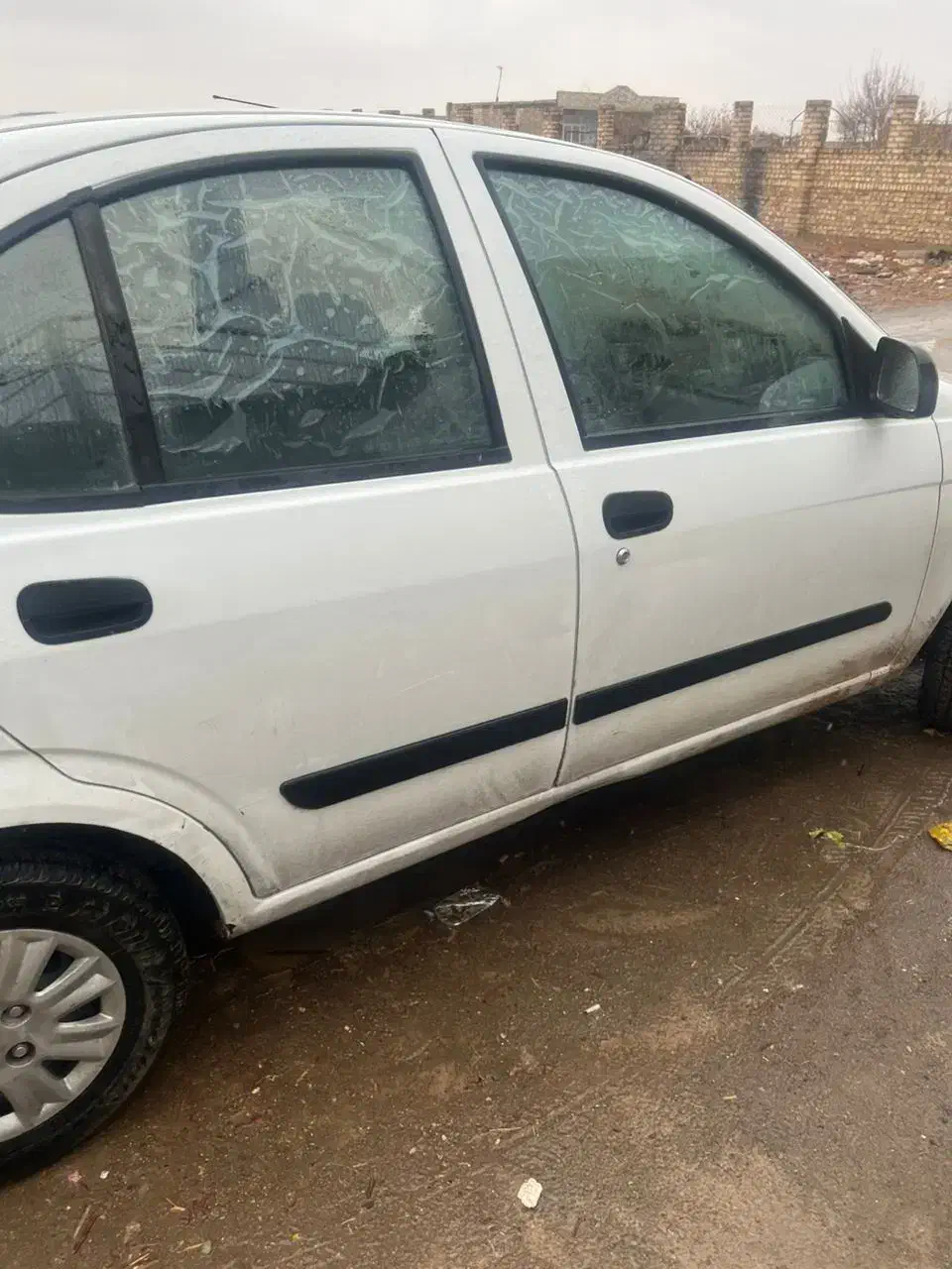 تیبا صندوق دار کم کار زیرپافوق العاده|خودرو سواری و وانت|آران و بیدگل, |دیوار