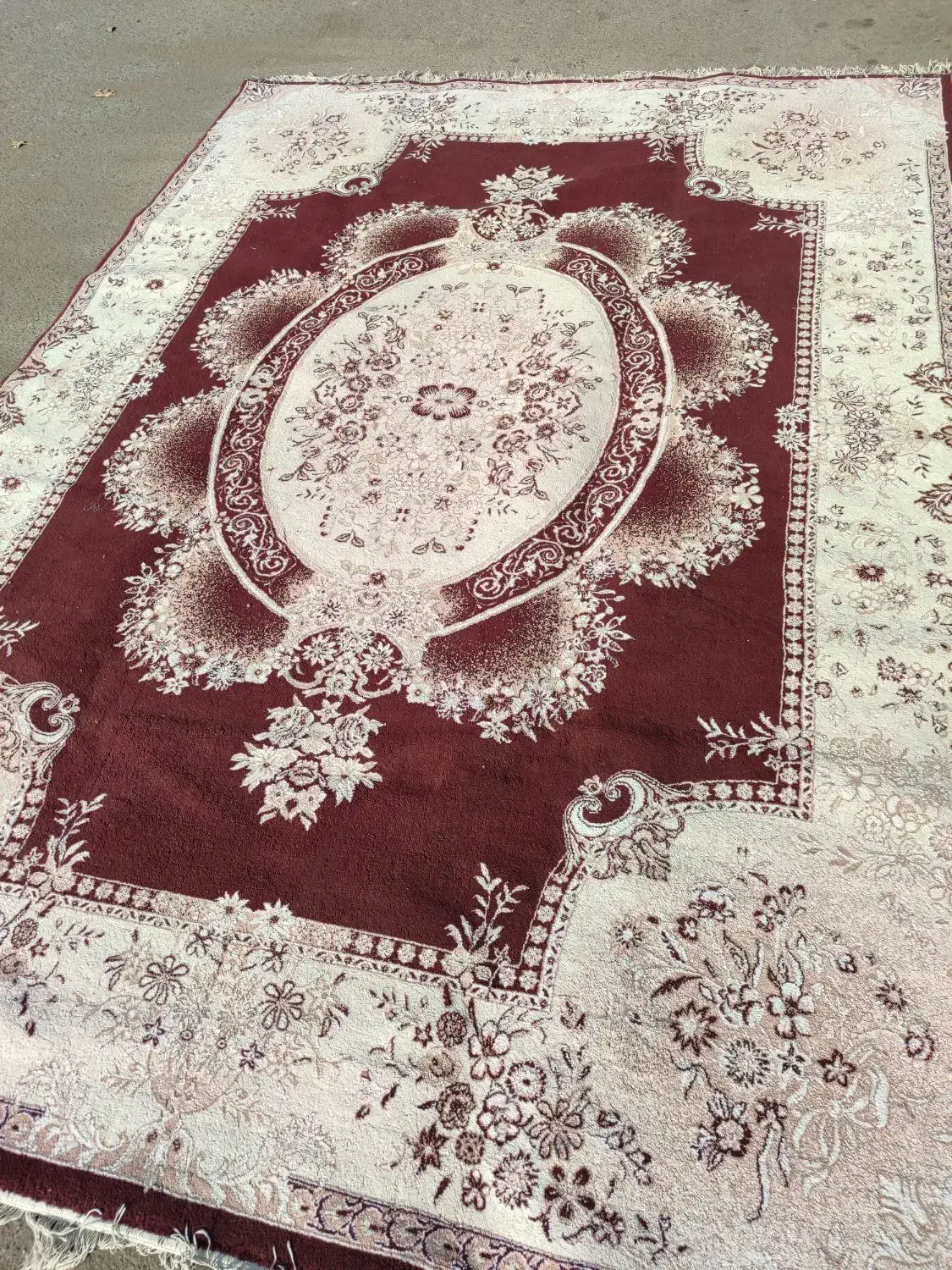 یک تخته فرش 9متری نخ|فرش|بروجرد, |دیوار