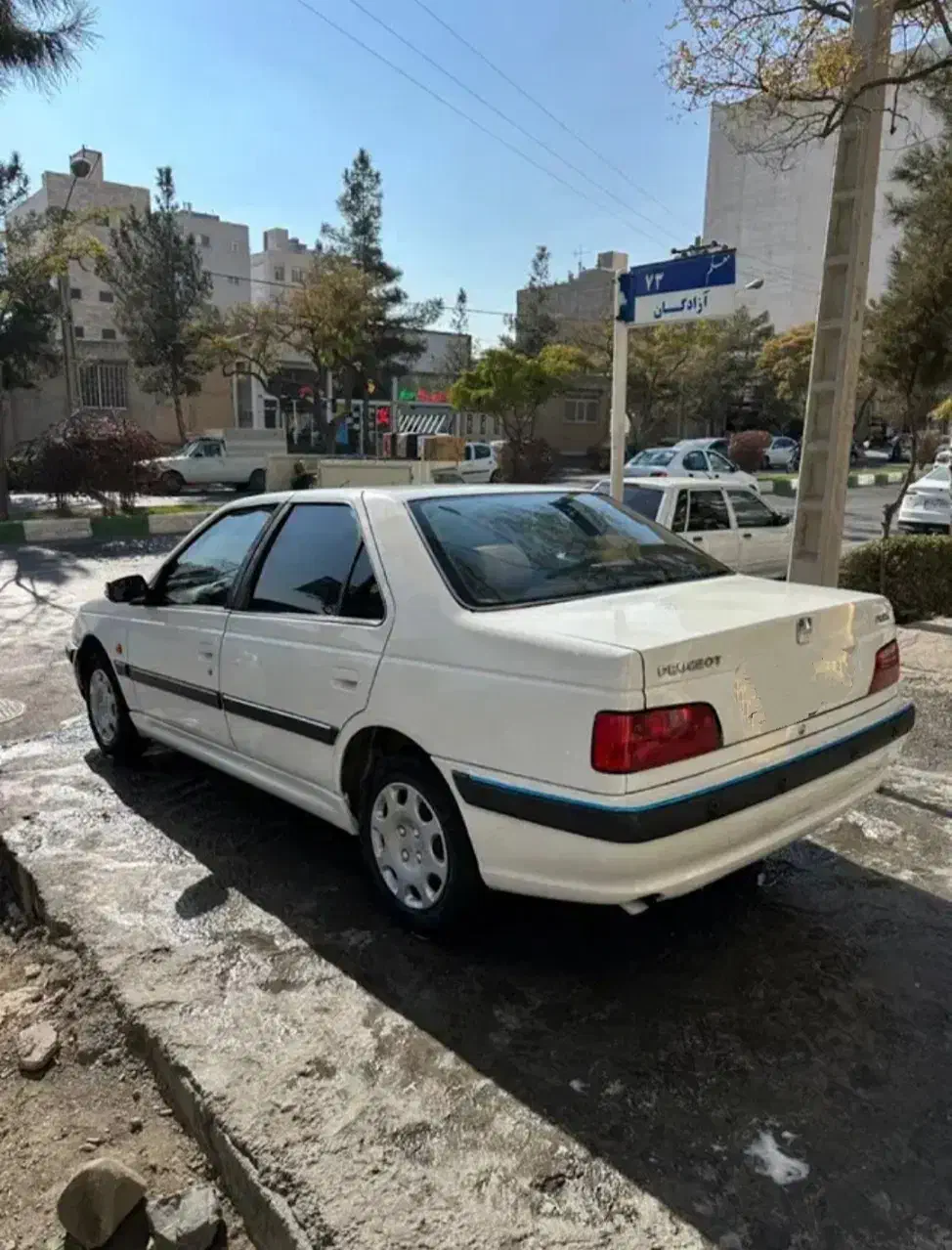 پژو پارس ۹۲ سفید ـ در حد|خودرو سواری و وانت|شیروان (خراسان), |دیوار
