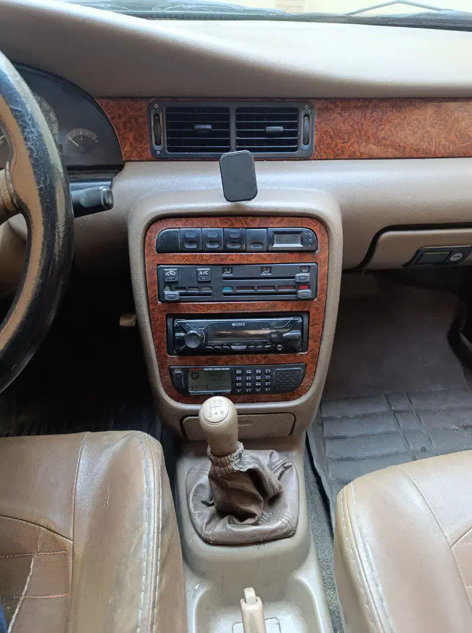 وسیله نقلیه|خودرو سواری و وانت|مشهد, گلبرگ|دیوار