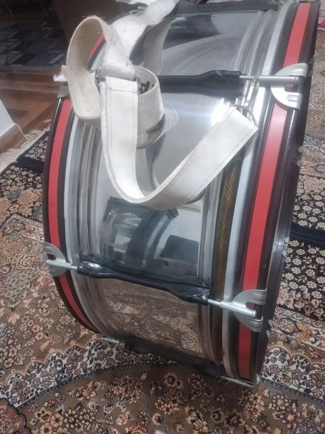 طبل|درام و پرکاشن|رشت, جماران|دیوار