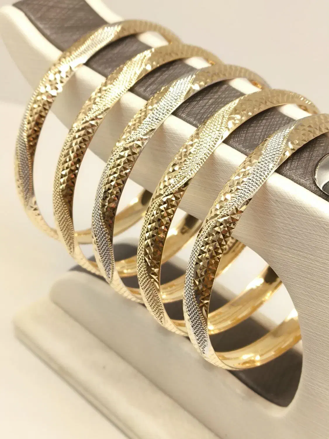 خرید و فروش انواقع طلا با بهترین قیمت|جواهرات|مشهد, انقلاب|دیوار