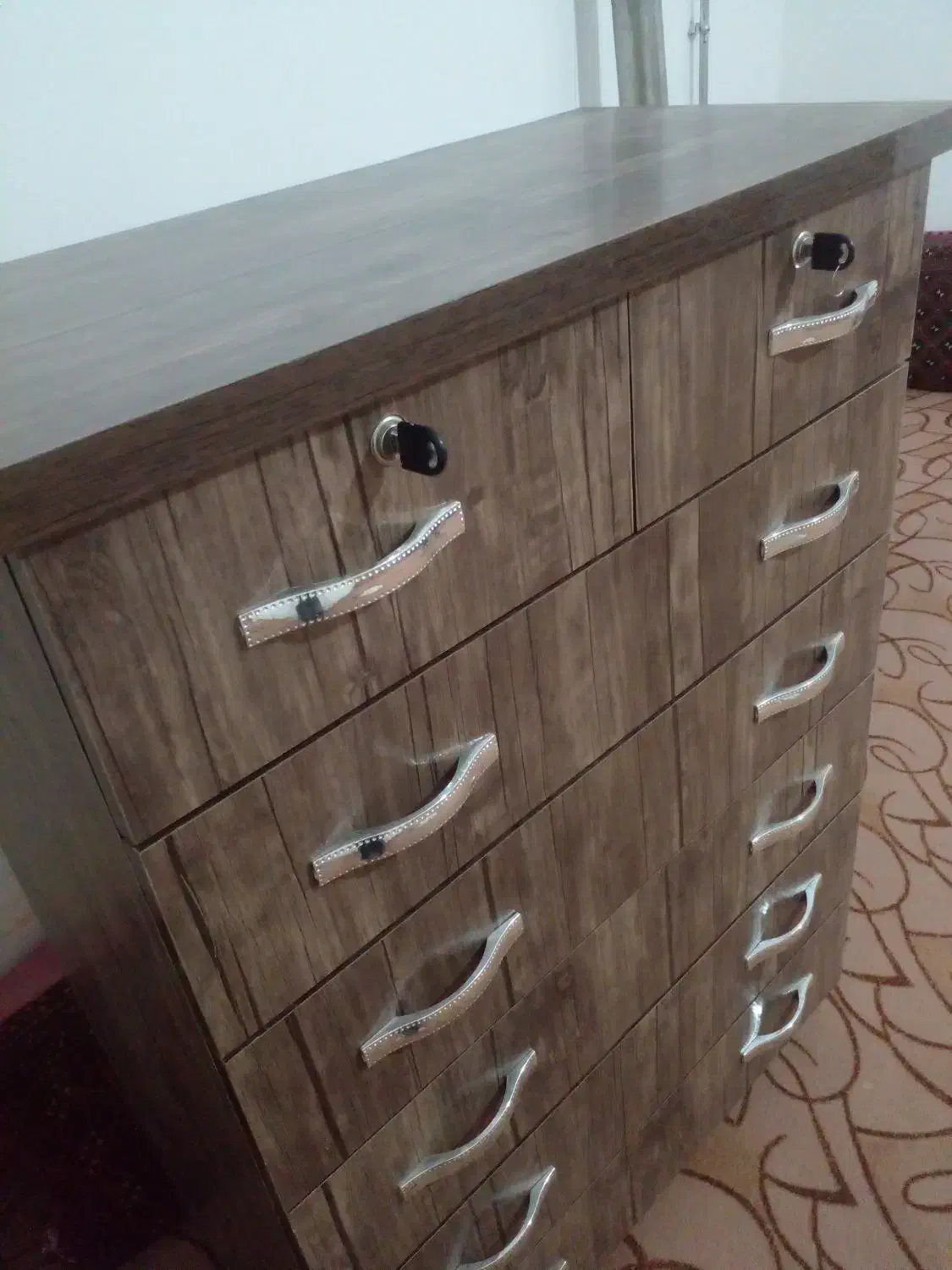 دراور|جاکفشی، کمد، دراور|بوژگان, |دیوار