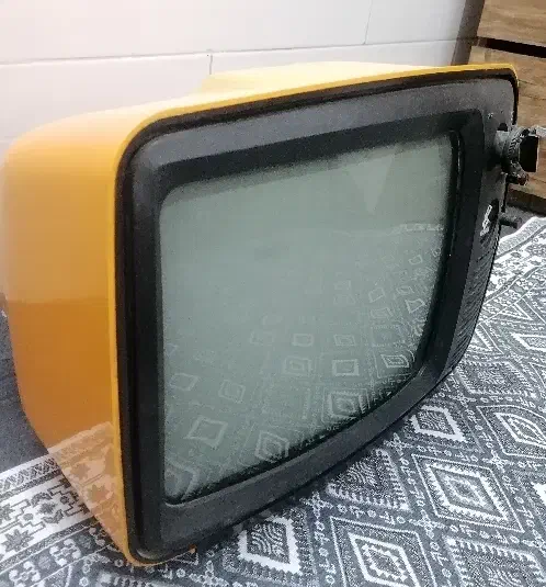 تلویزیون پارس قدیمی|تلویزیون و پروژکتور|یزد, |دیوار