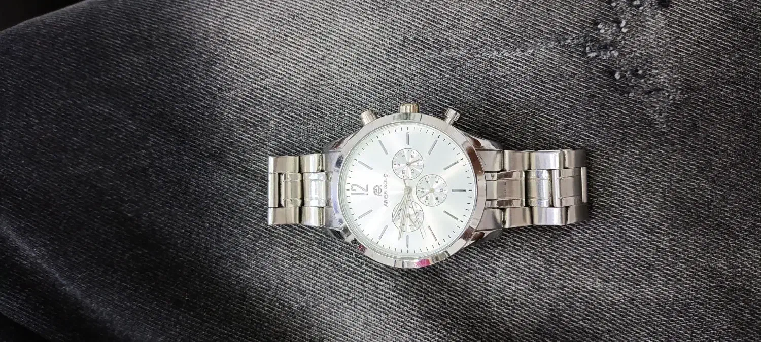 ساعت|ساعت|بیرجند, |دیوار