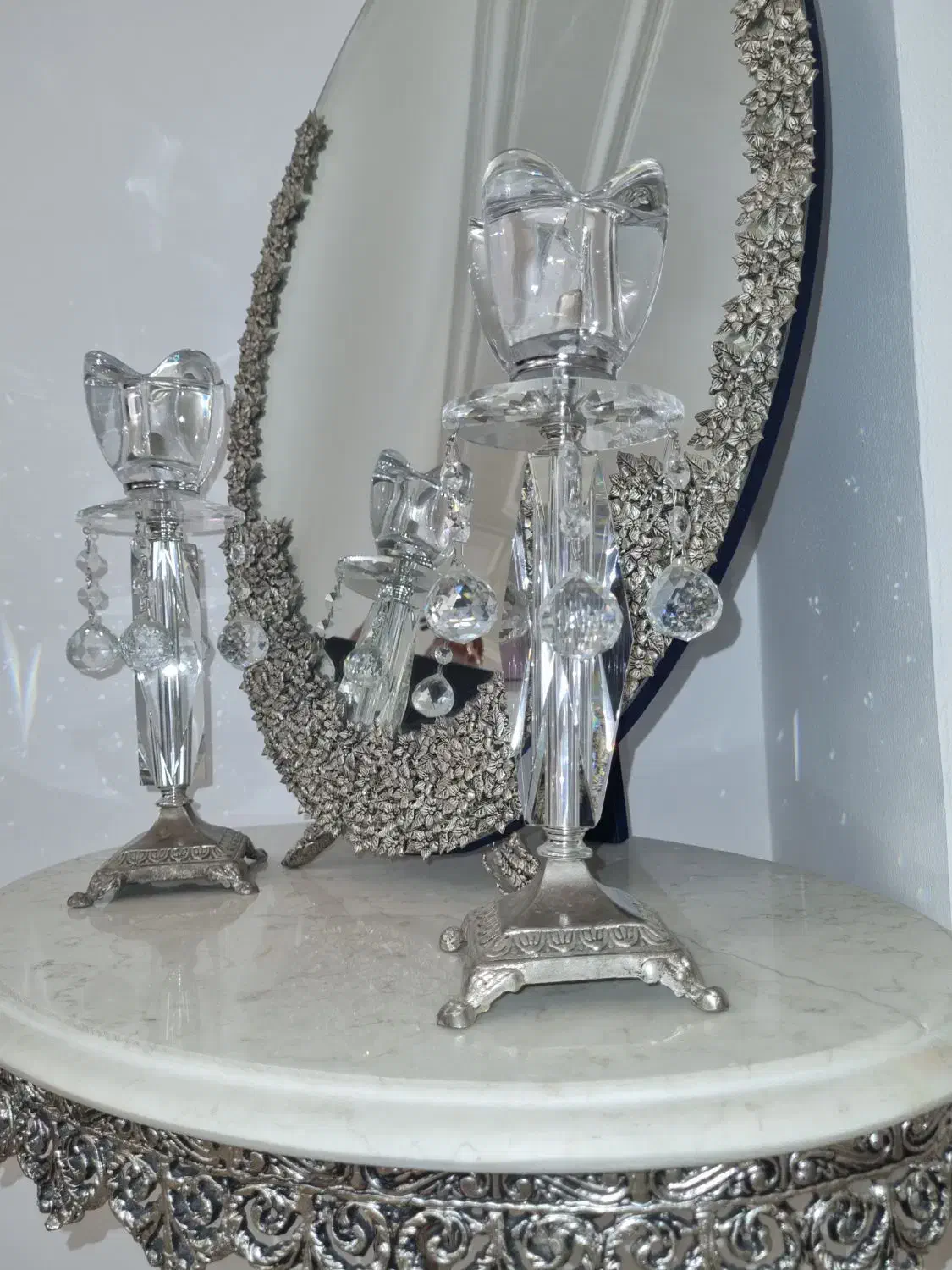 آینه همراه با پایه و شمعدان|آینه|کرج, شهرک جهاننما|دیوار