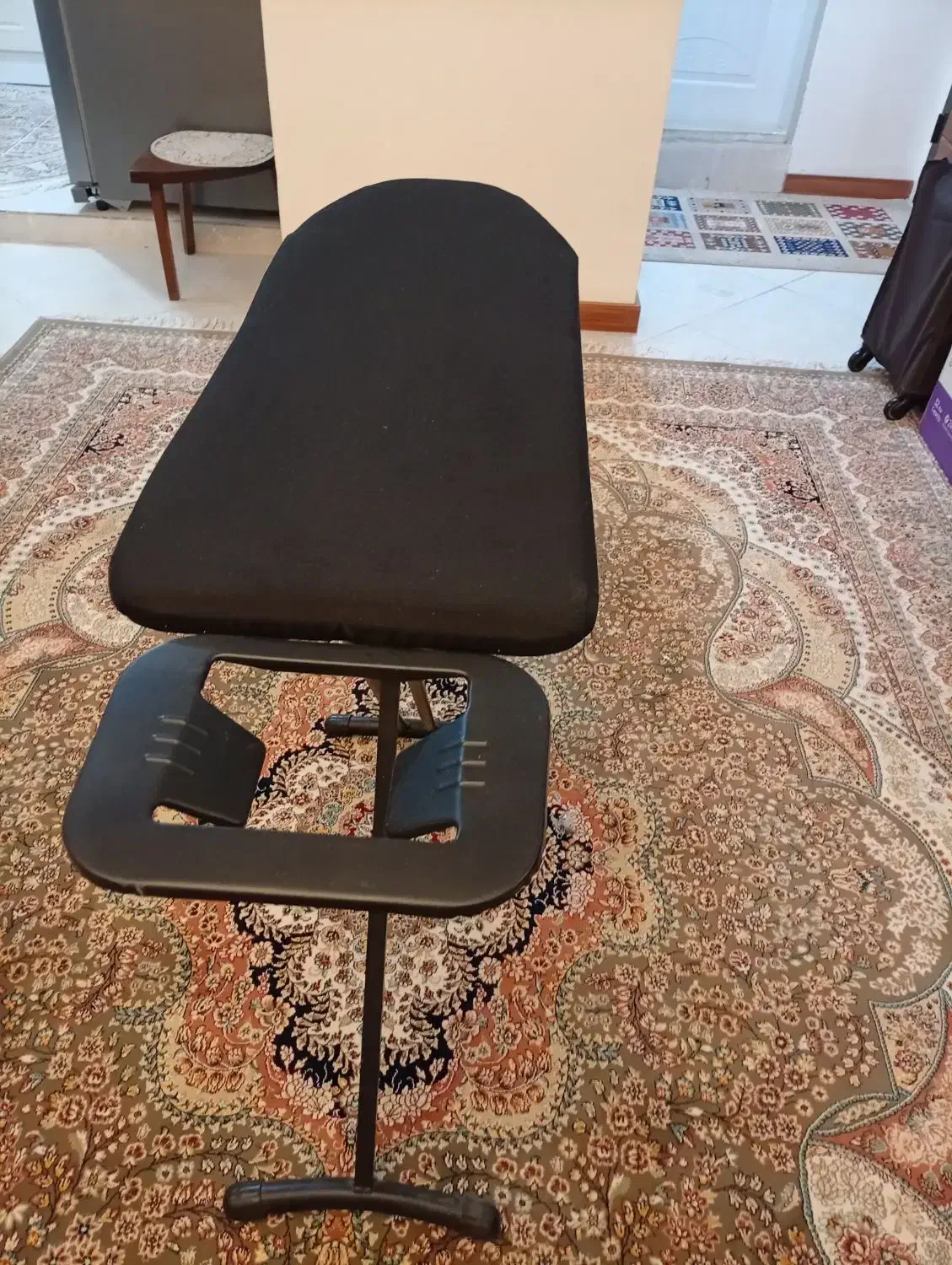 میز اتو پریز دار سالم|اتو و لوازم اتو|پرند, فاز ۴|دیوار