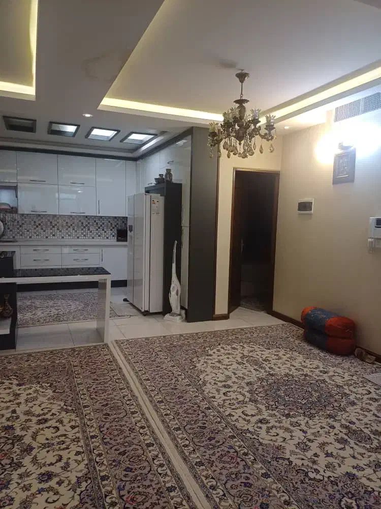 فروش ویلایی190مترشیک 2خوابه،خ جی سه راه رجایی|فروش خانه و ویلا|اصفهان, بوزان|دیوار