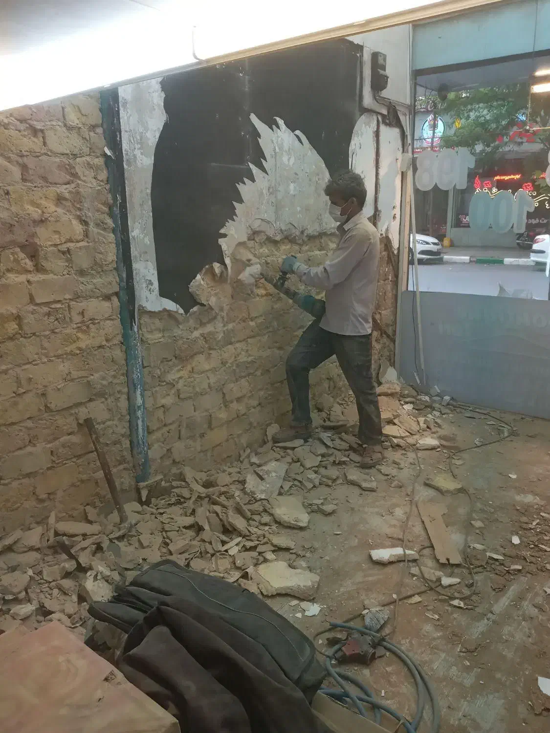 سیمانکاری، تخریبکاری، کنده کاری و غیره انجام میدم|خدمات پیشه و مهارت|فردیس, سپید دشت|دیوار