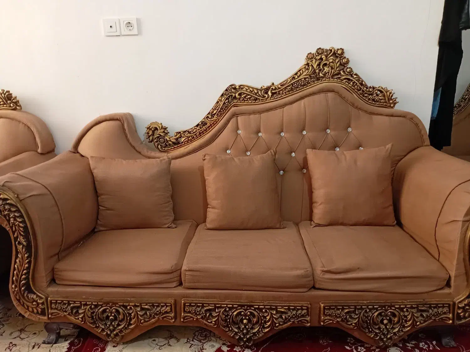 مبلمان ۷ نفره تمیز و شیک|مبلمان خانگی و میز عسلی|تربت جام, مسکن مهر|دیوار