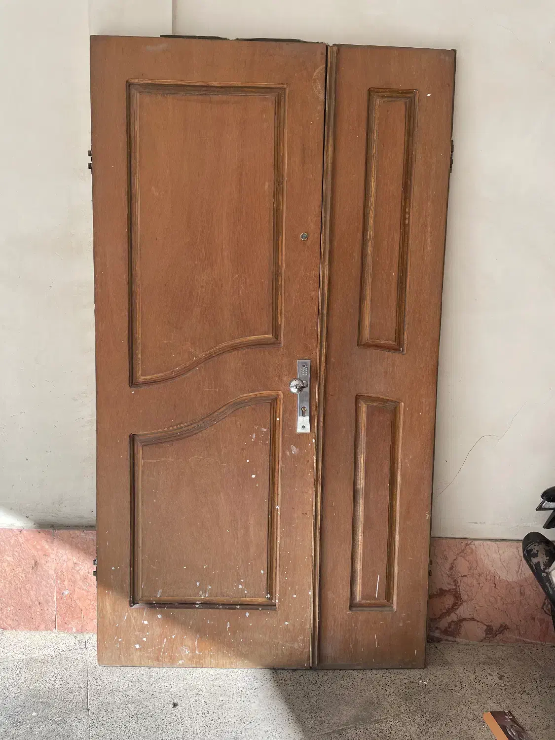 درب چوبی آپارتمان|مصالح و تجهیزات ساختمان|مشهد, چهارچشمه|دیوار