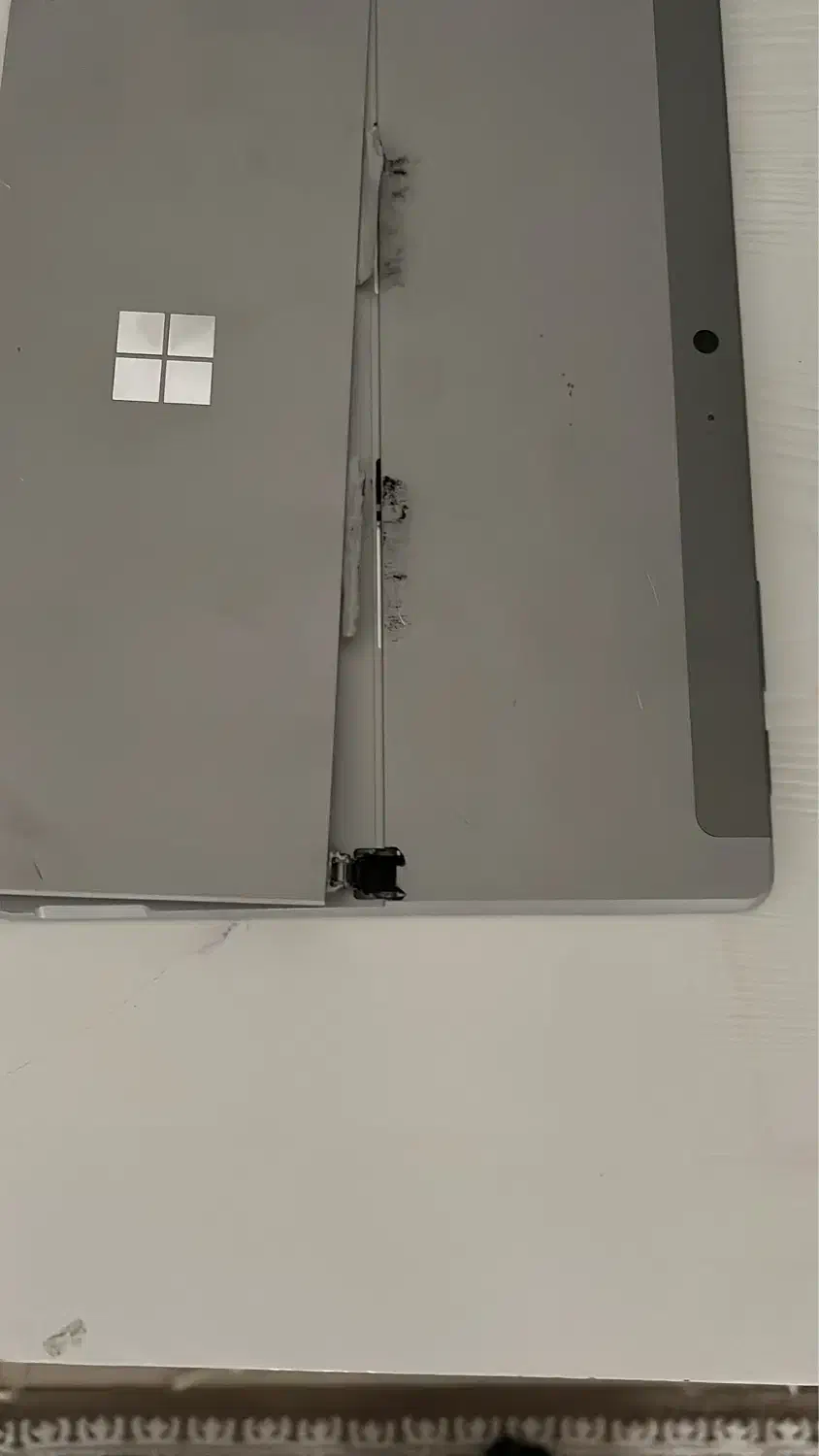 تبلت ویندوزی سرفیسgoمایکروسافت رم۴پردازنده سلرون|تبلت|تهران, میدان ولیعصر|دیوار